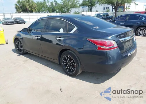 2014 Nissan Altima 2.5 S z USA, uszkodzony, nr VIN 1N4AL3AP3EC187691